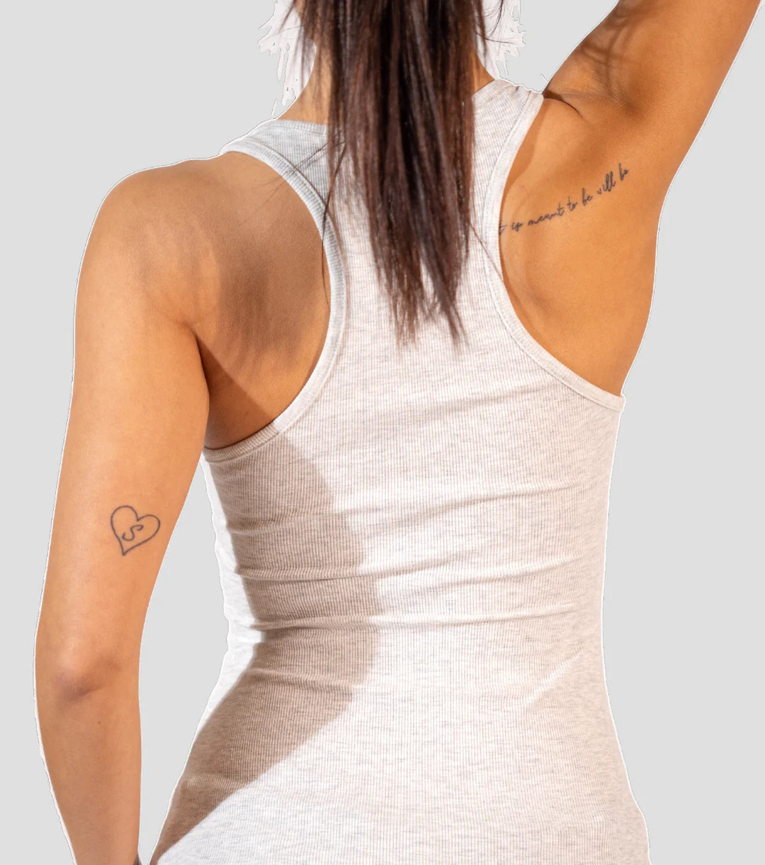 Το Illusion Strapless Top — Όπου το Σέξι Συναντά το Αβίαστο