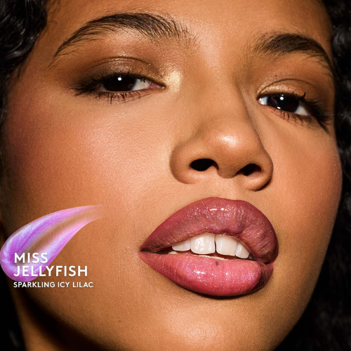 Gloss Bomb Oil™ – Shine Bright, Feel Hydrated