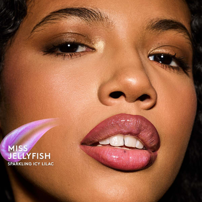 Gloss Bomb Oil™ – Shine Bright, Feel Hydrated