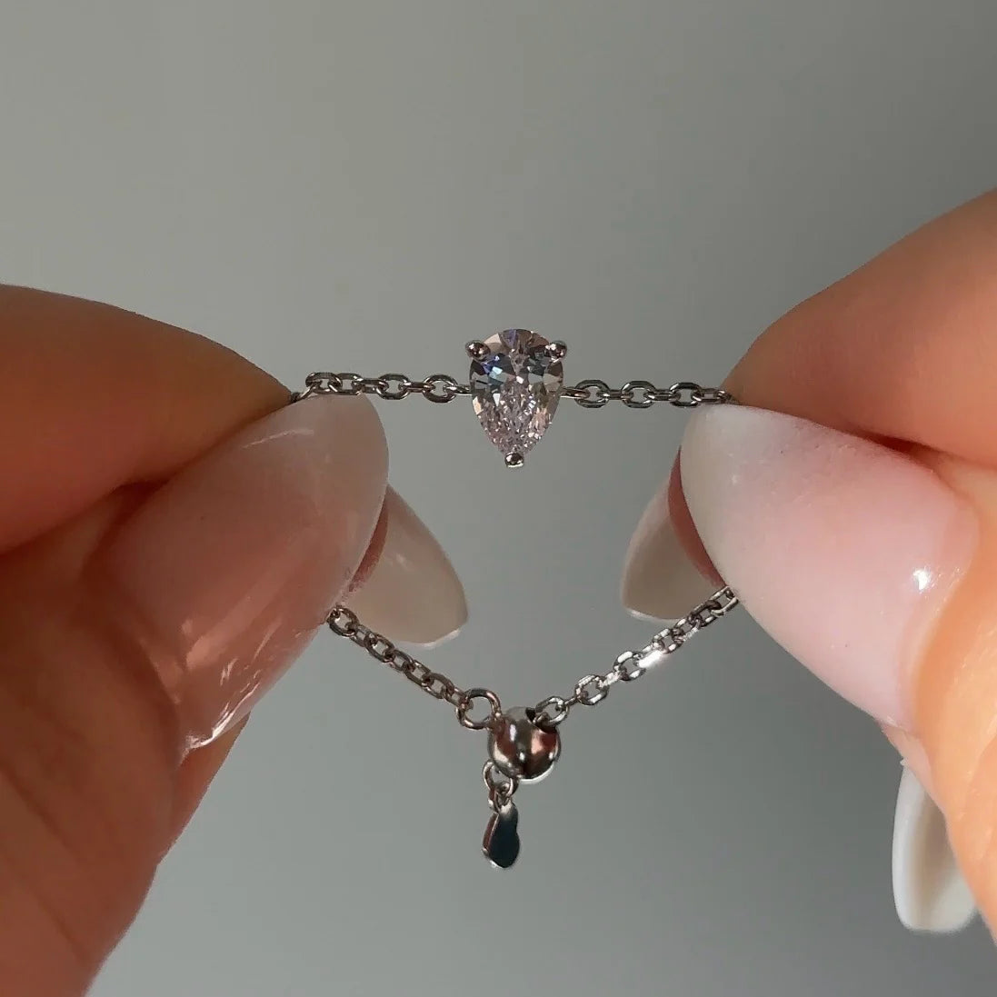The Original Adjustable Chain Ring 💍